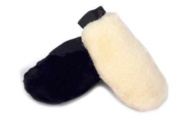 LeMieux Lambskin Grooming Mitt - Horse Cleaning Masters Of Shampoos ™